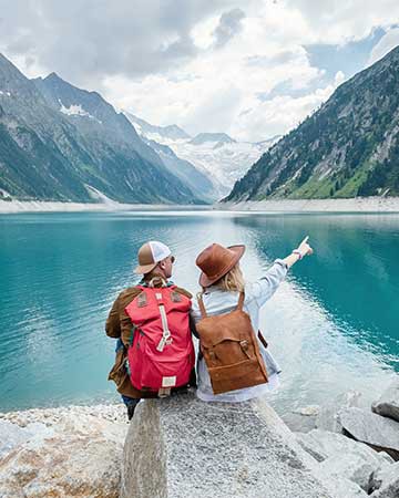 Experience the natural beauty of glacier 