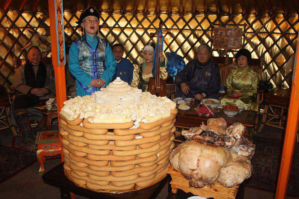 TSAGAAN SAR 2025