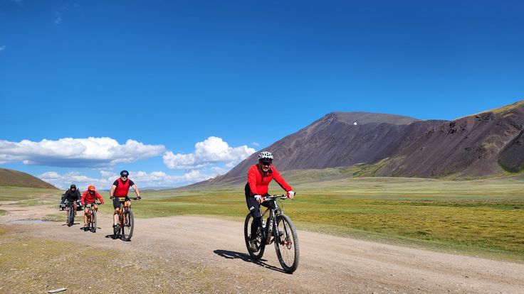  ALTAI MOUNTAINS CYCLING EXPEDITION