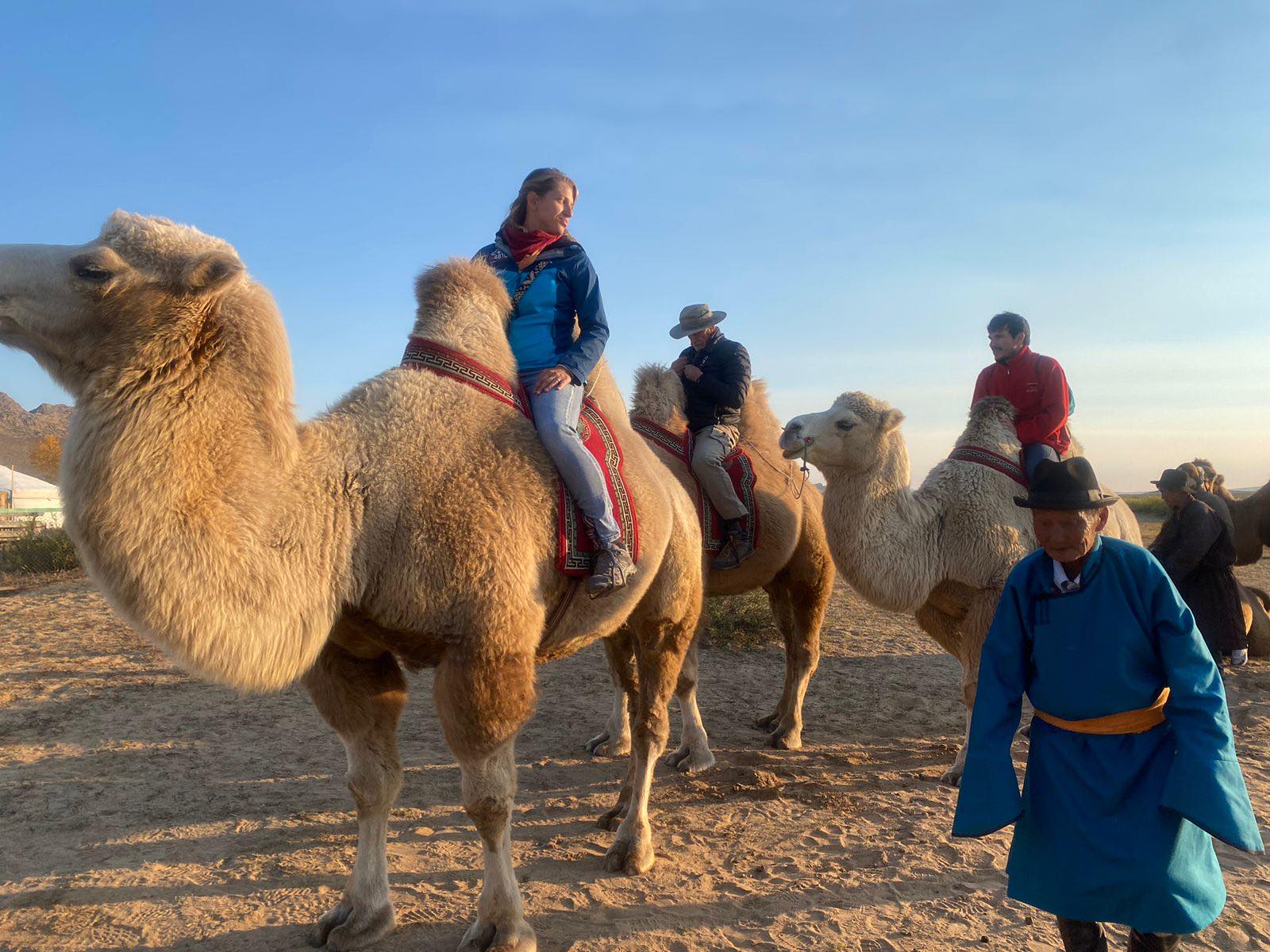 GENGHIS KHAN STATUE & GOBI DESERT TOUR